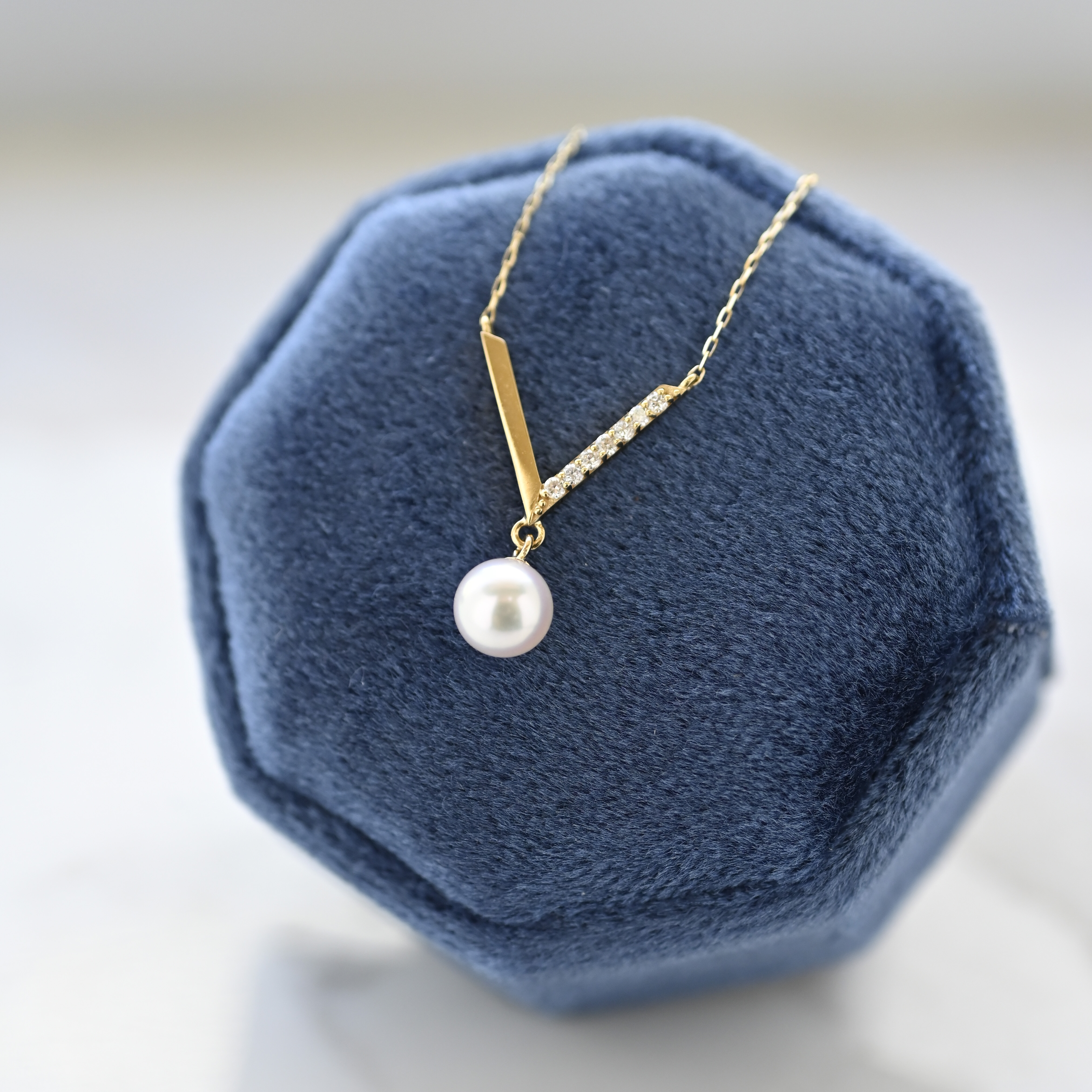 18K V Akoya Diamond Necklace