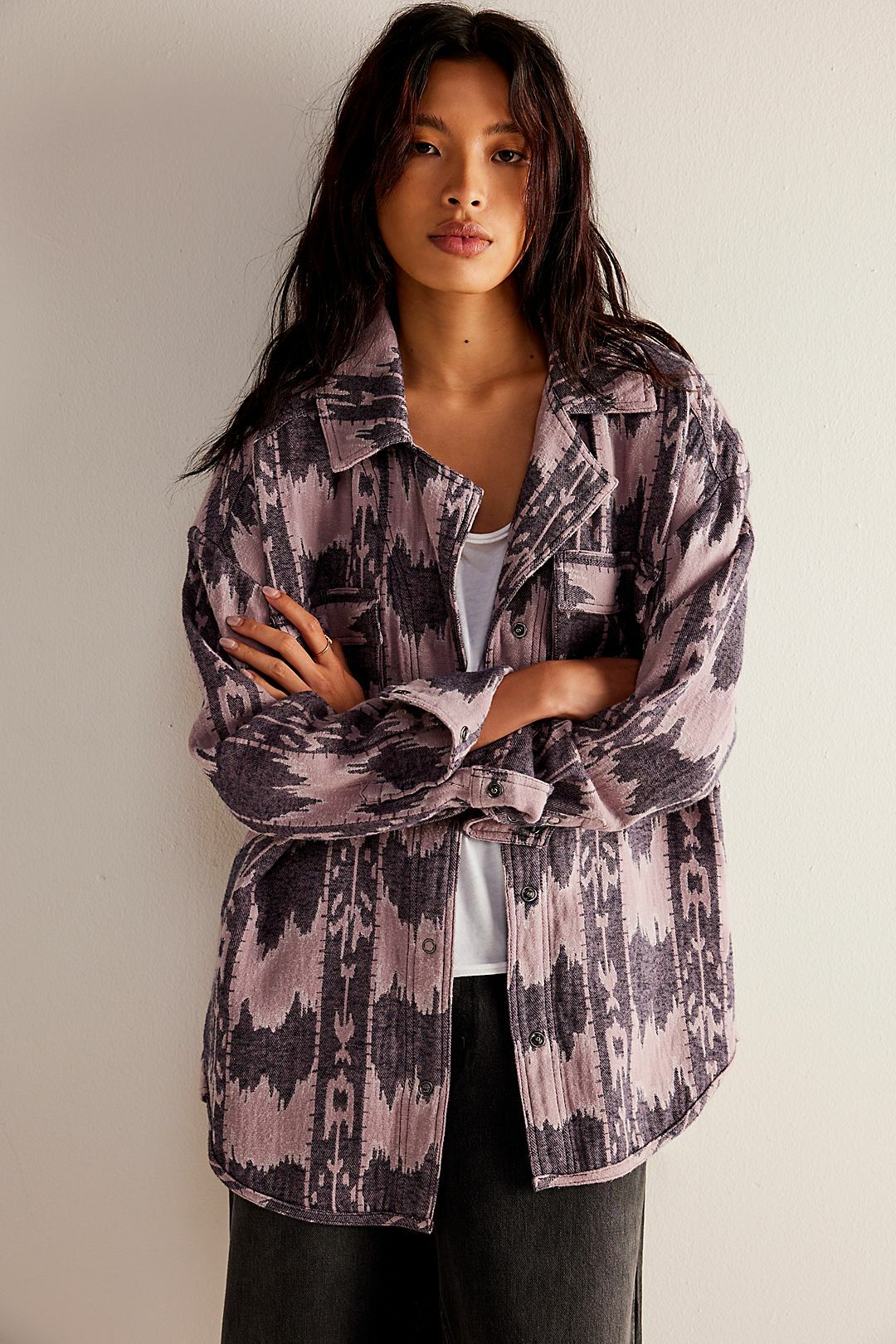 Izzie Cargo Jacquard 紫色圖騰夾克