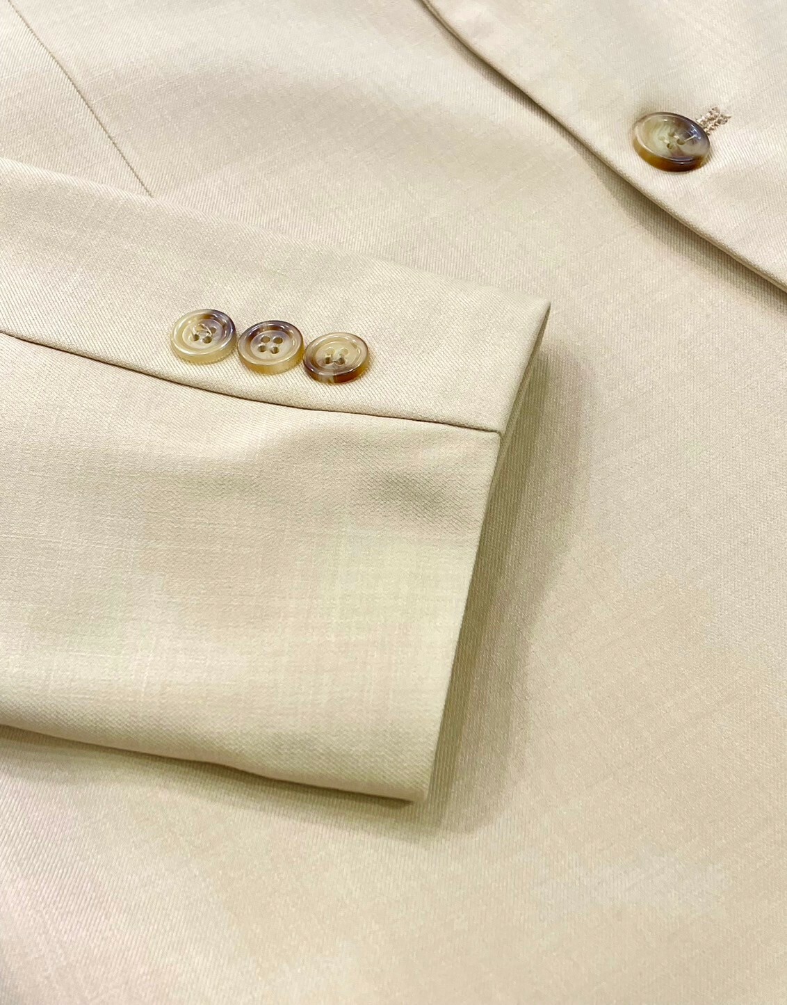 淺卡其西裝外套-2