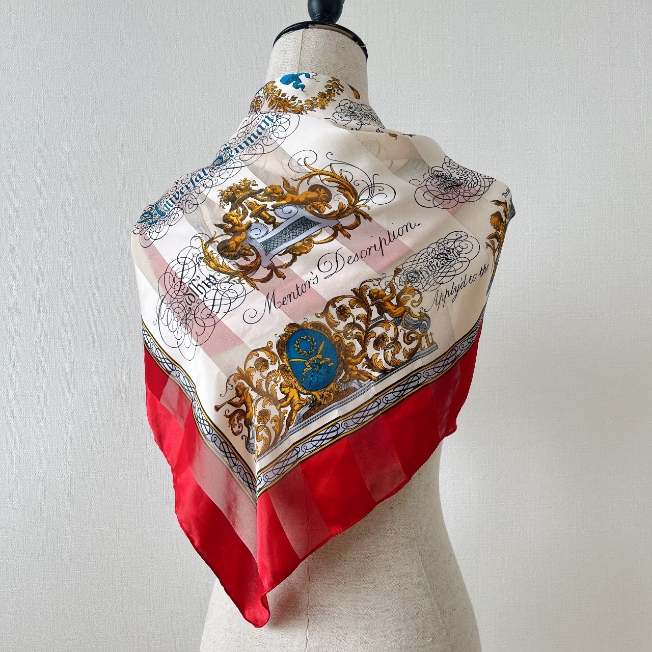 紅色中世紀藝術風方巾