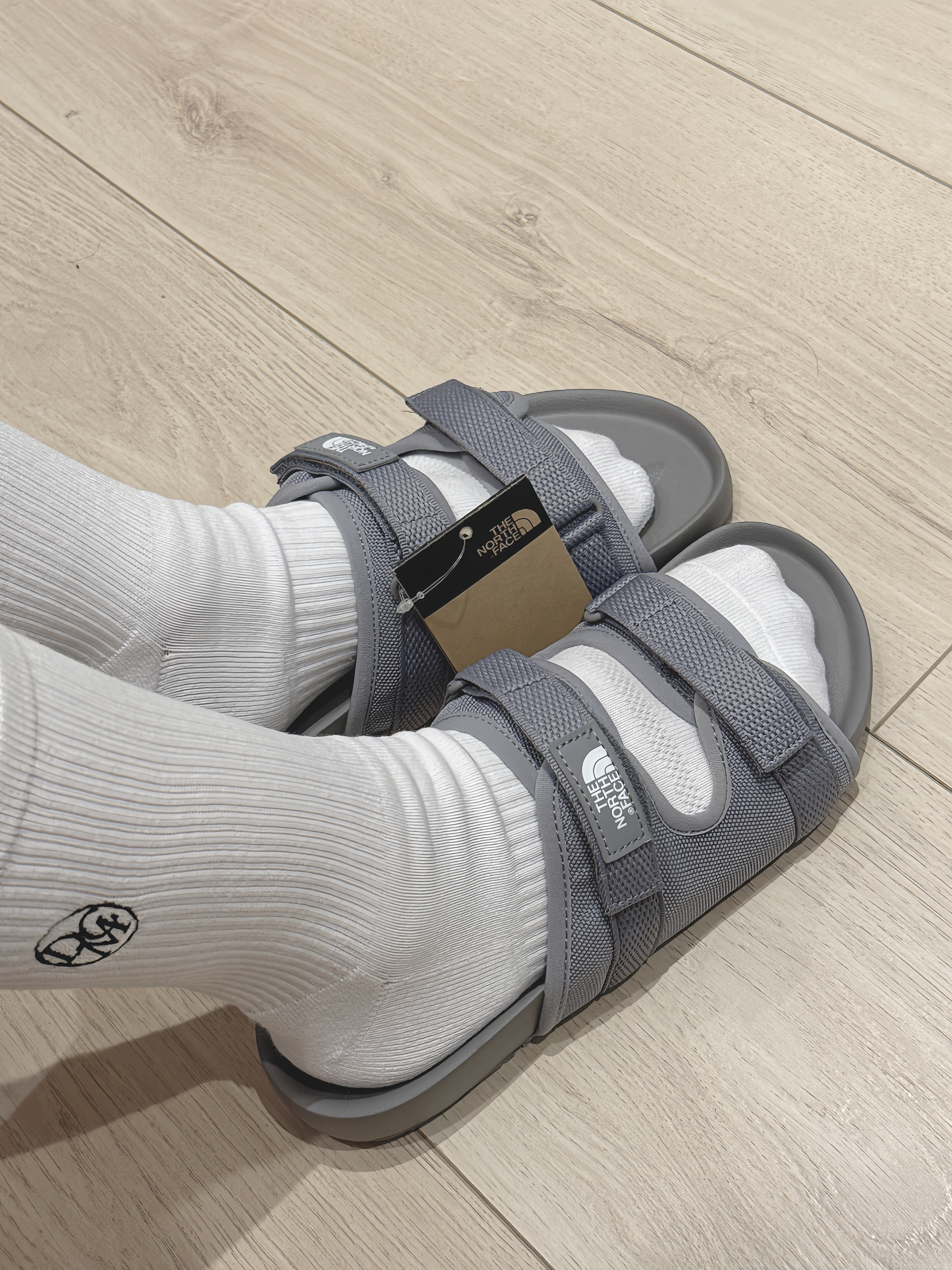 The North Face 兩截式 魔鬼氈拖鞋 北臉拖 黑、灰、奶茶「ns98p10」ns98p