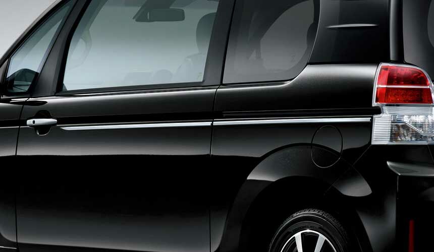 正廠 Modellista 車身電鍍裝飾條