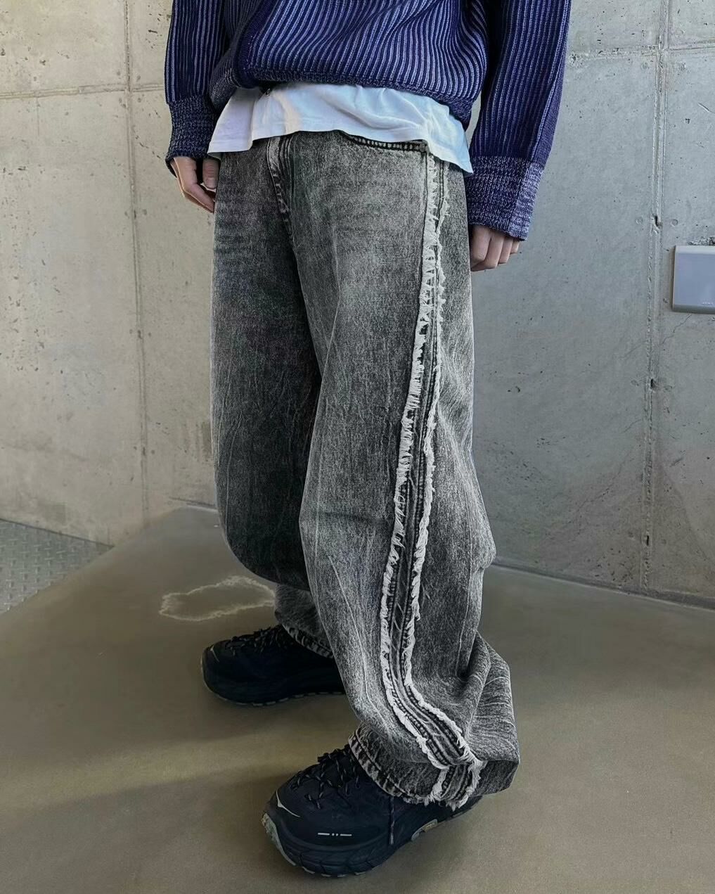 洗水蘇蘇邊鬆身牛仔褲 J710