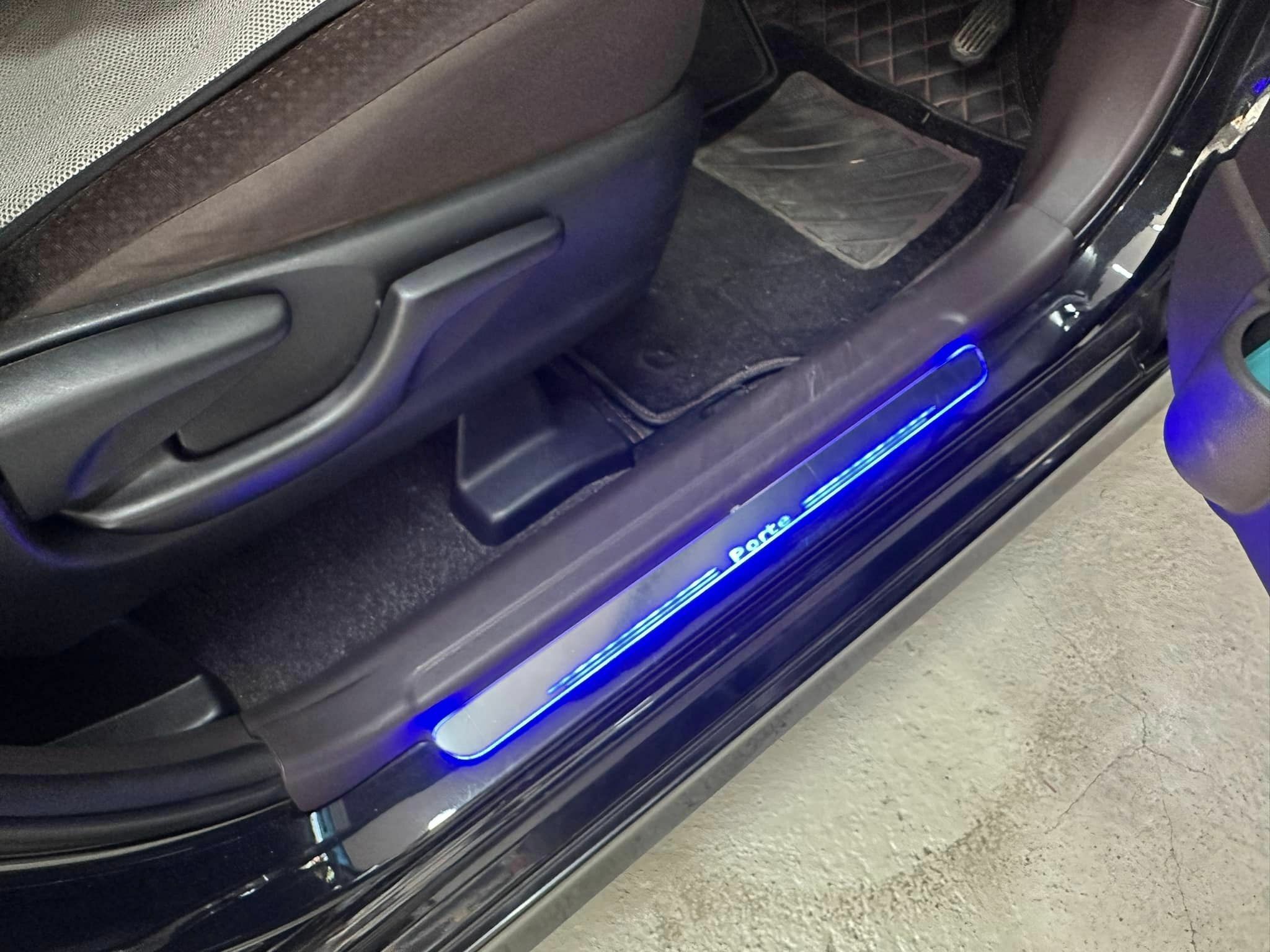 Porte / Spade 電鍍 LED 門檻