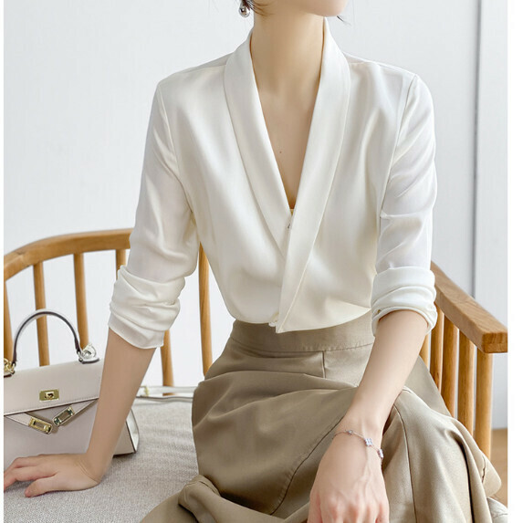 Simple V-neck long-sleeved shirt women's spring and autumn (white [size S_3XL] (contact customer service to confirm the shipping size after placing an order)】