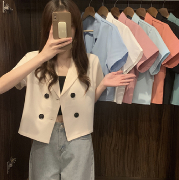 Versatile short blazer short-sleeved women's (apricot) (size: one size)】
