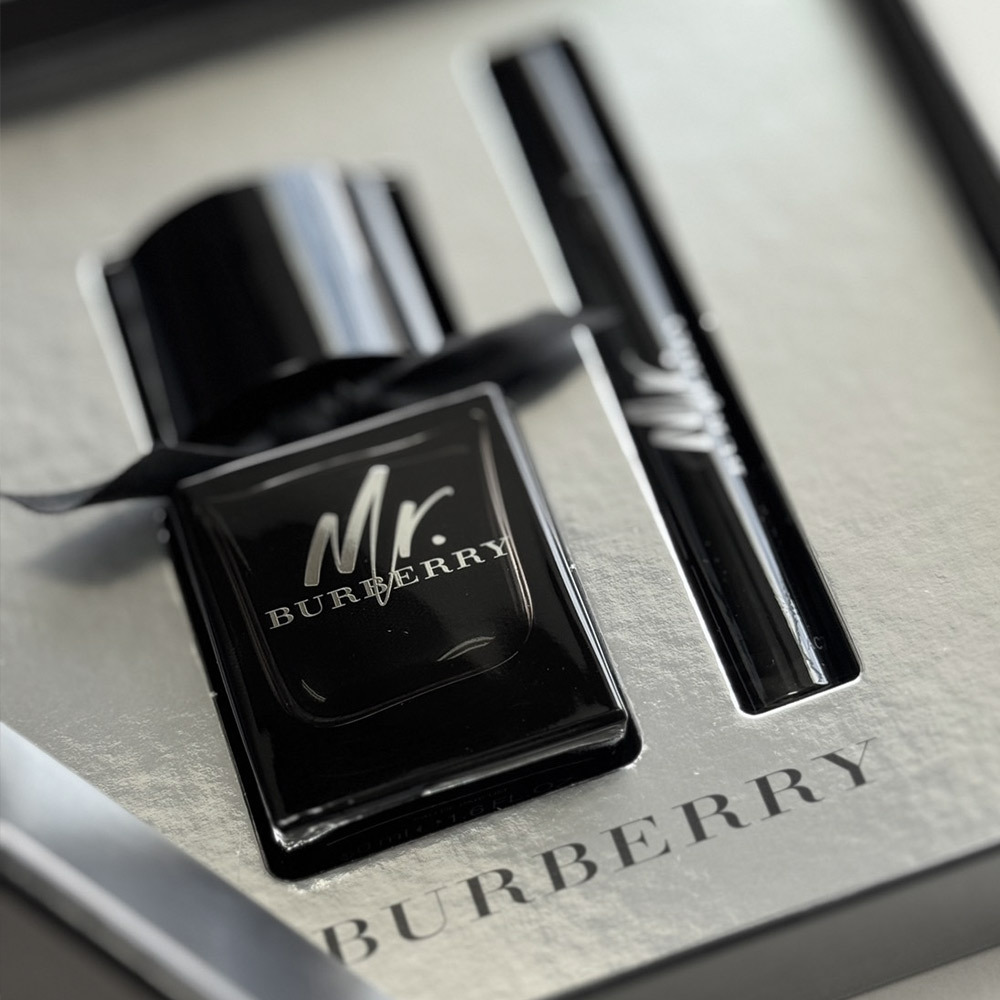 Burberry Mr. Burberry 男性淡香精禮盒(淡香精 50ml+淡香精 7.5ml)