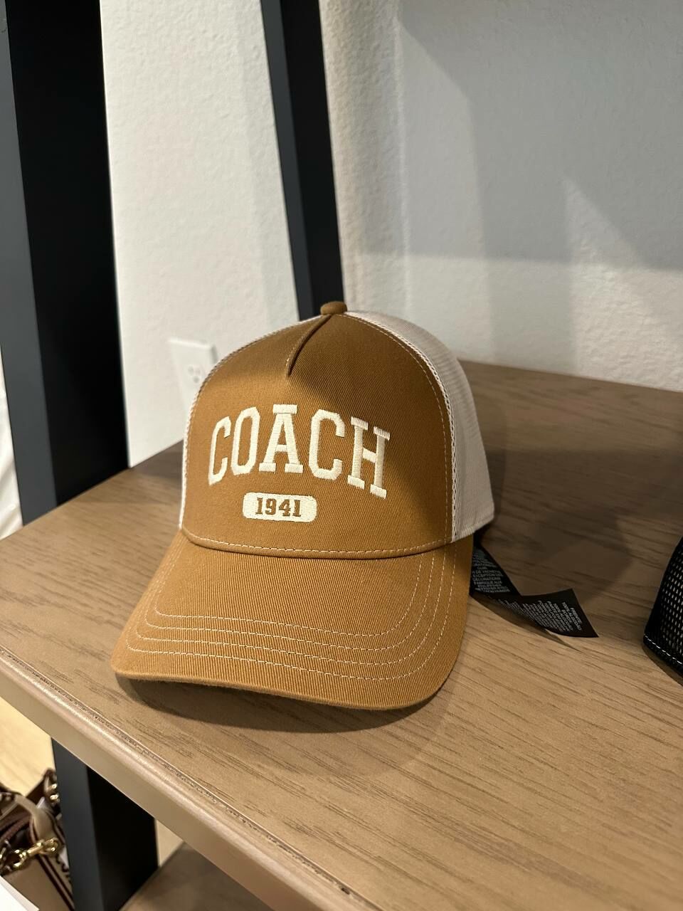 [S] COACH CQ728 EMBROIDERED TRUCKER HAT,LIGHT SADDLE, 722947735134 (SCO787)