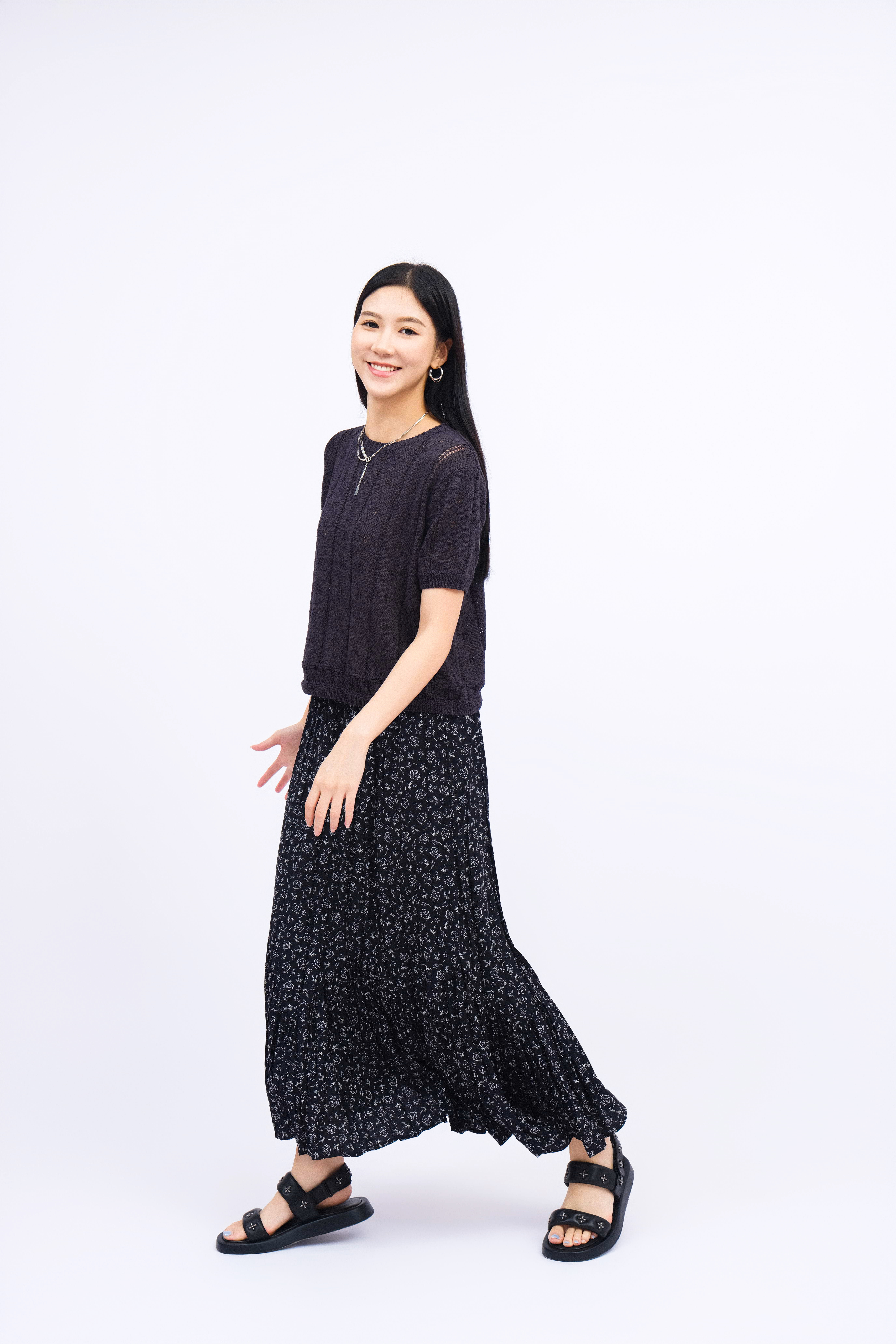 直紋通花針織上衣（現貨款式）