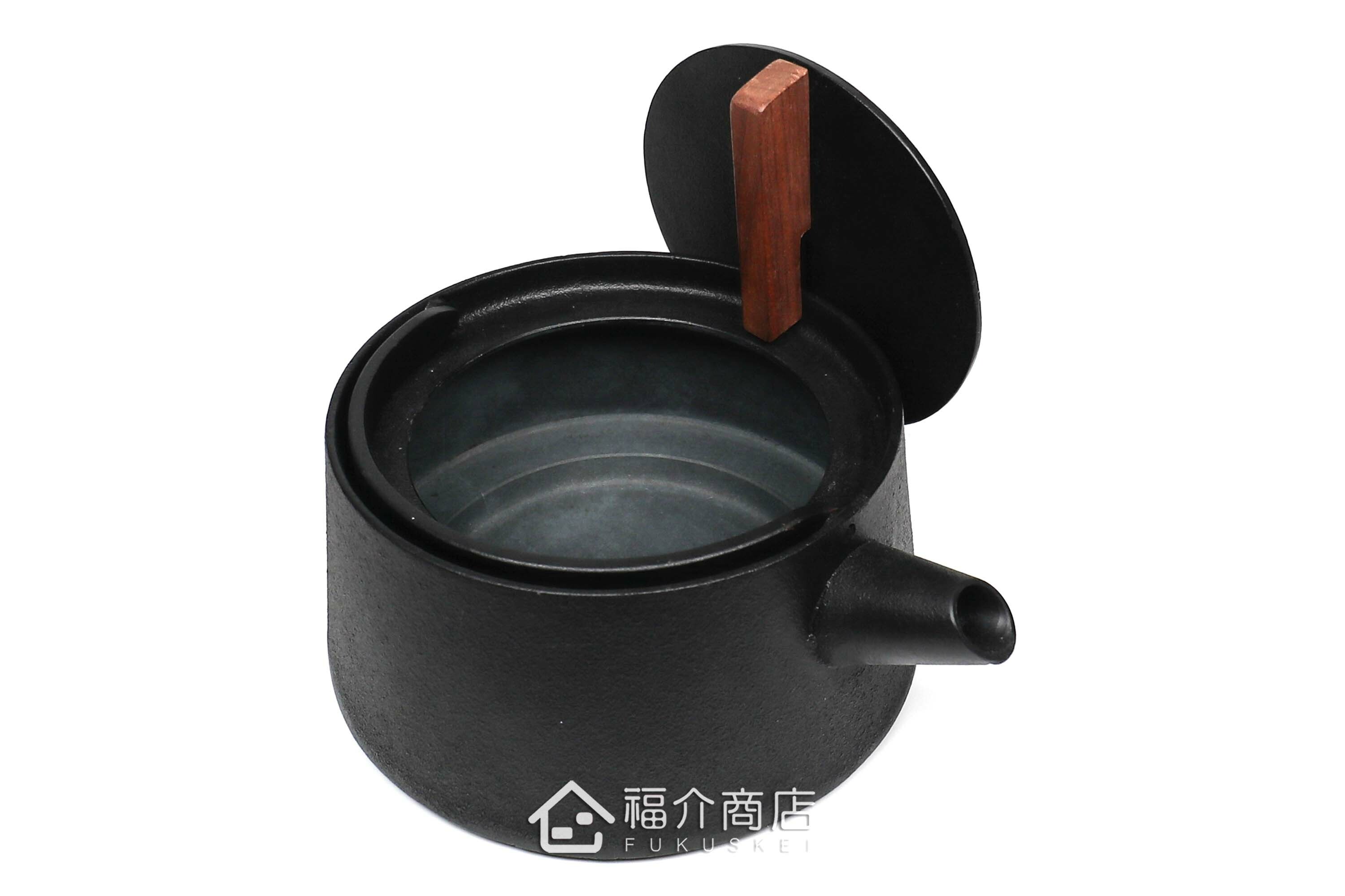 小泉誠所製作煮水泡茶用的日本木蓋鐵壺