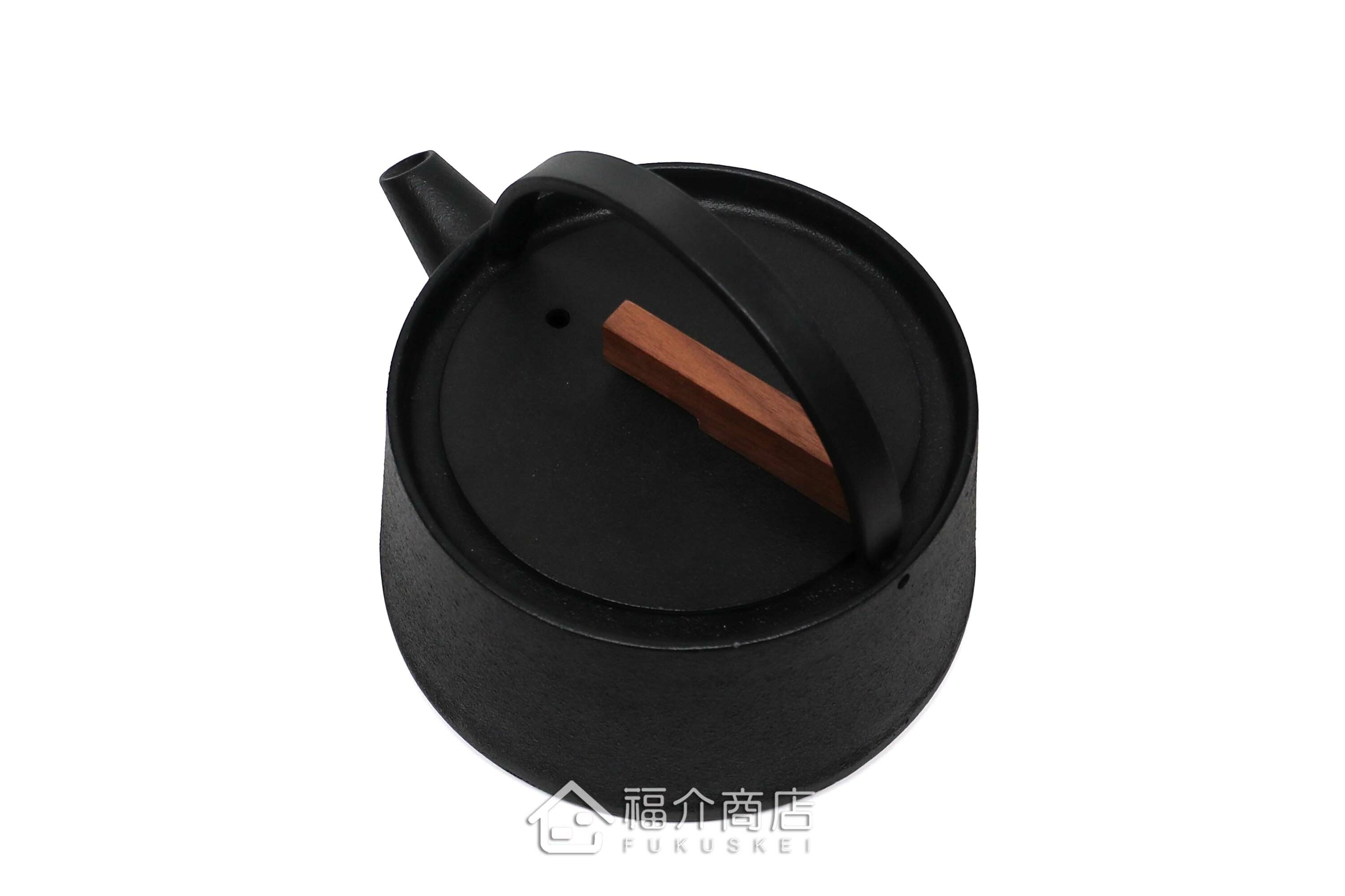 小泉誠所製作煮水泡茶用的日本木蓋鐵壺