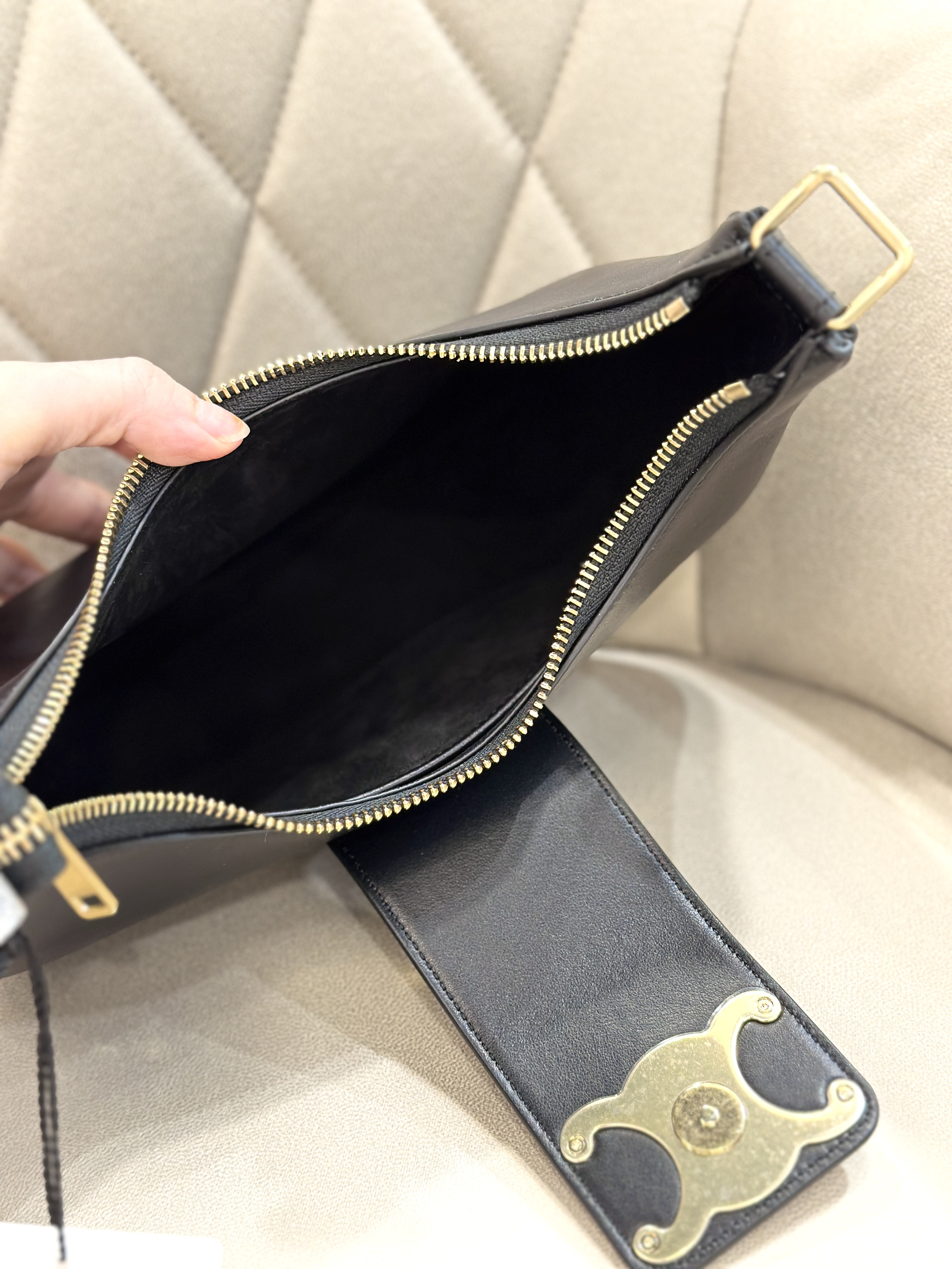 CELINE Ava Triomphe Bag