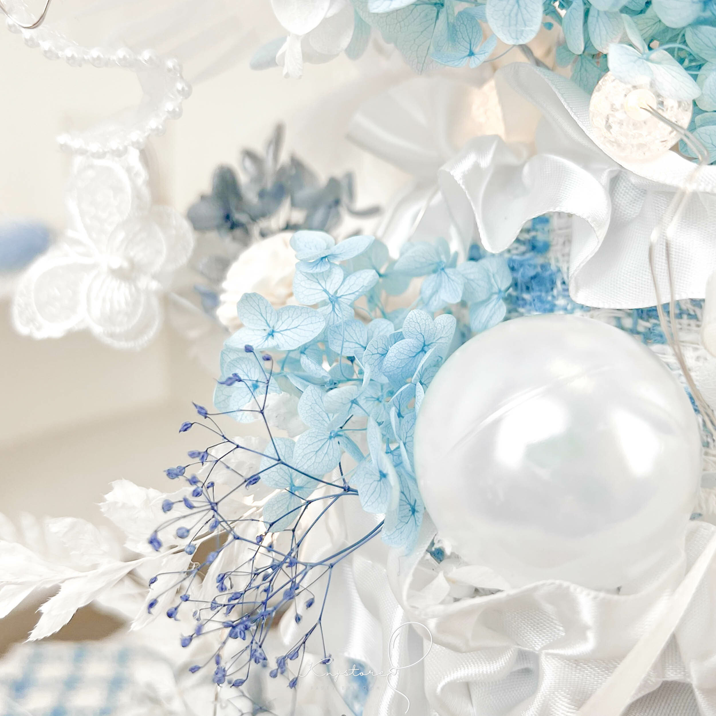 頂級寶寶藍永生花鈔票蛋糕