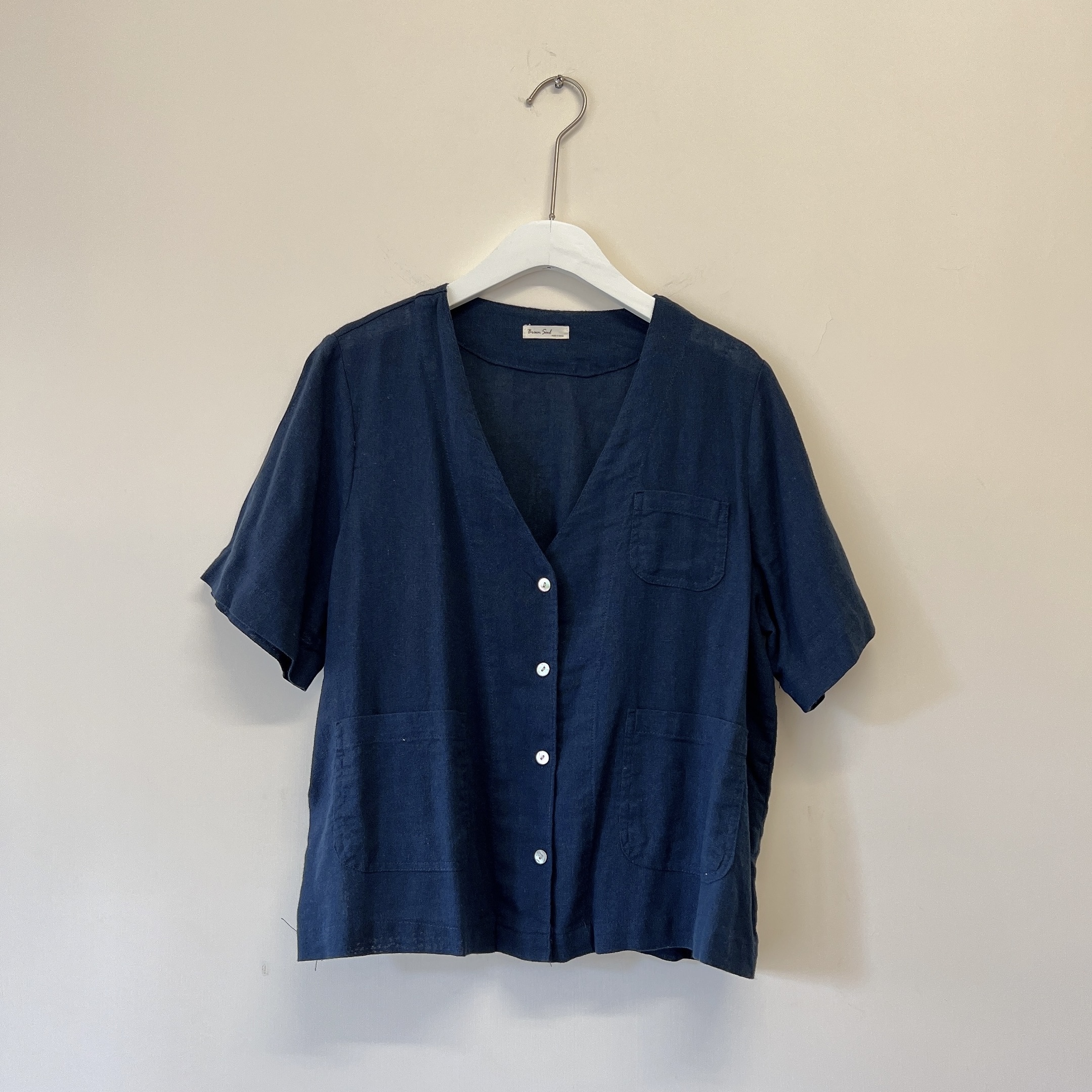 現貨 | 日系文青 V 領上衣 (四色入)