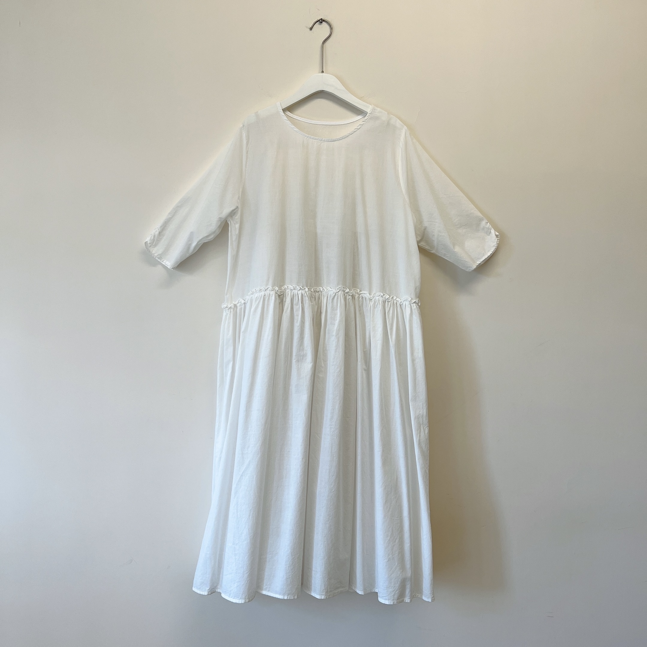 現貨 | 輕薄飄逸花邊 O P S (三色入)