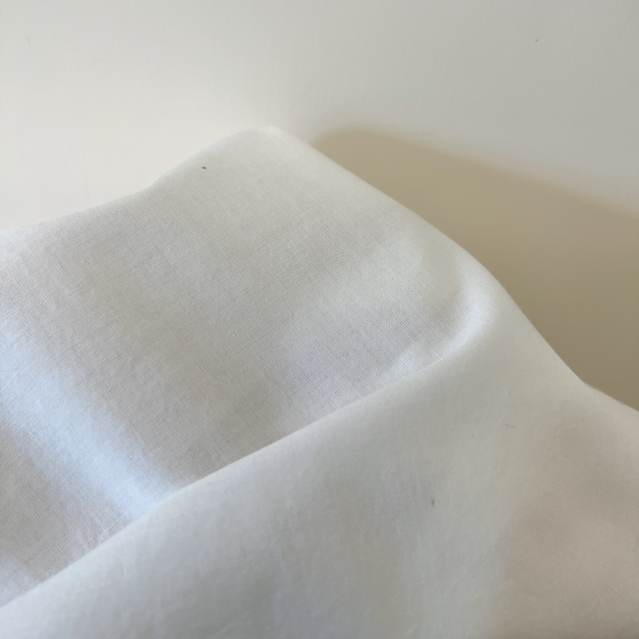 現貨 | 輕薄飄逸花邊 O P S (三色入)