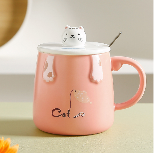 New high-looking milk coffee mug (red hands lying on the cat)
