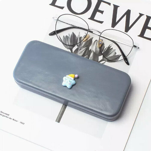 Hot recommended glasses storage box (blue gray (glass cloth included))