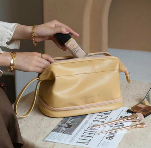 Hot Selling Cloud Cosmetic Bag Storage Bag-Double Layer Creamy Yellow