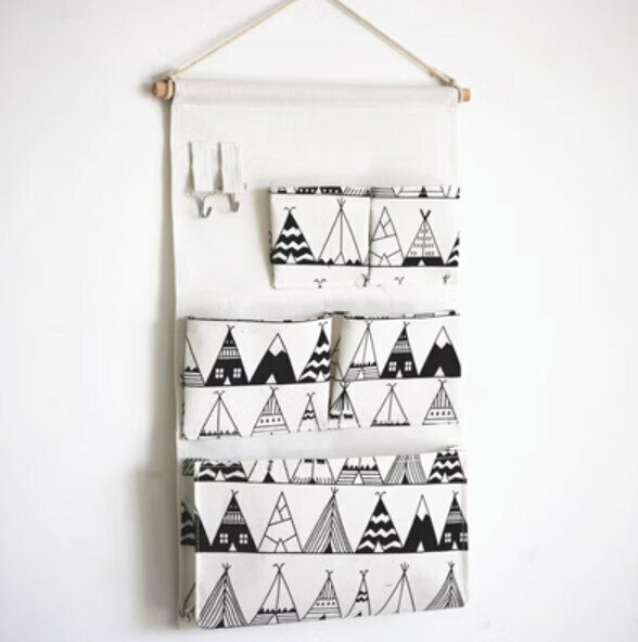 Popular wall-mounted storage bag letter hanging bag [black tent] [specification: 33*55cm]