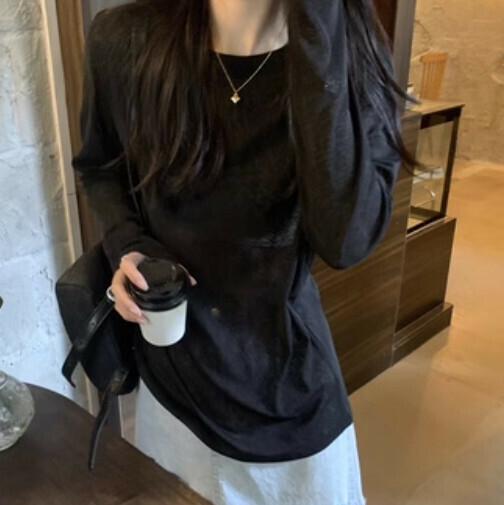 Crewneck sunscreen T-shirt (black one-size-fits-all)】
