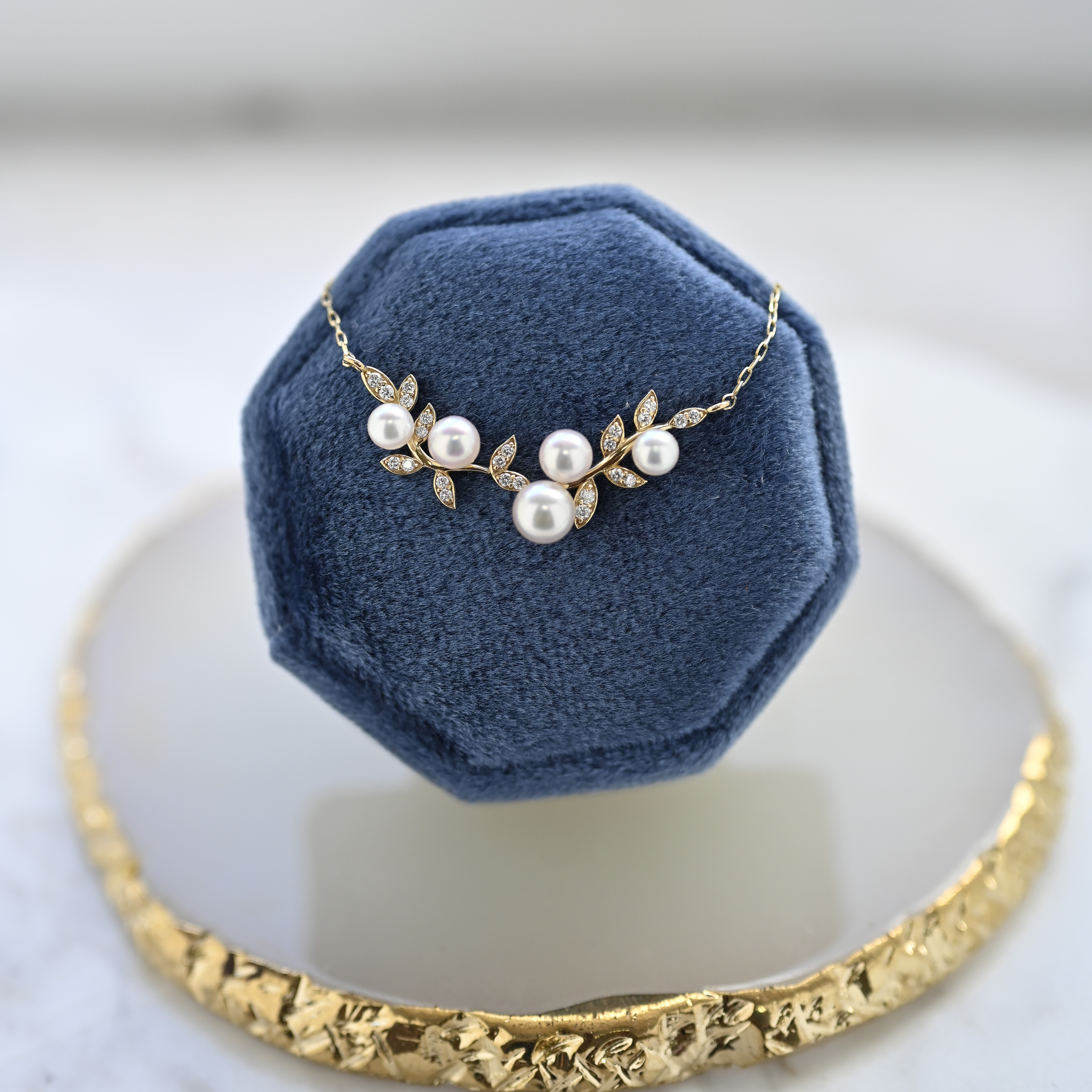 18K 珍珠葉 Akoya Diamond Necklace