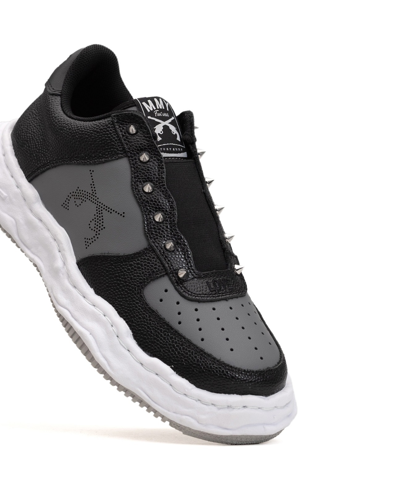{現貨} roarguns X MMY "WAYNE" OG Sole Studs Leather Low-top Sneaker Black/Gary