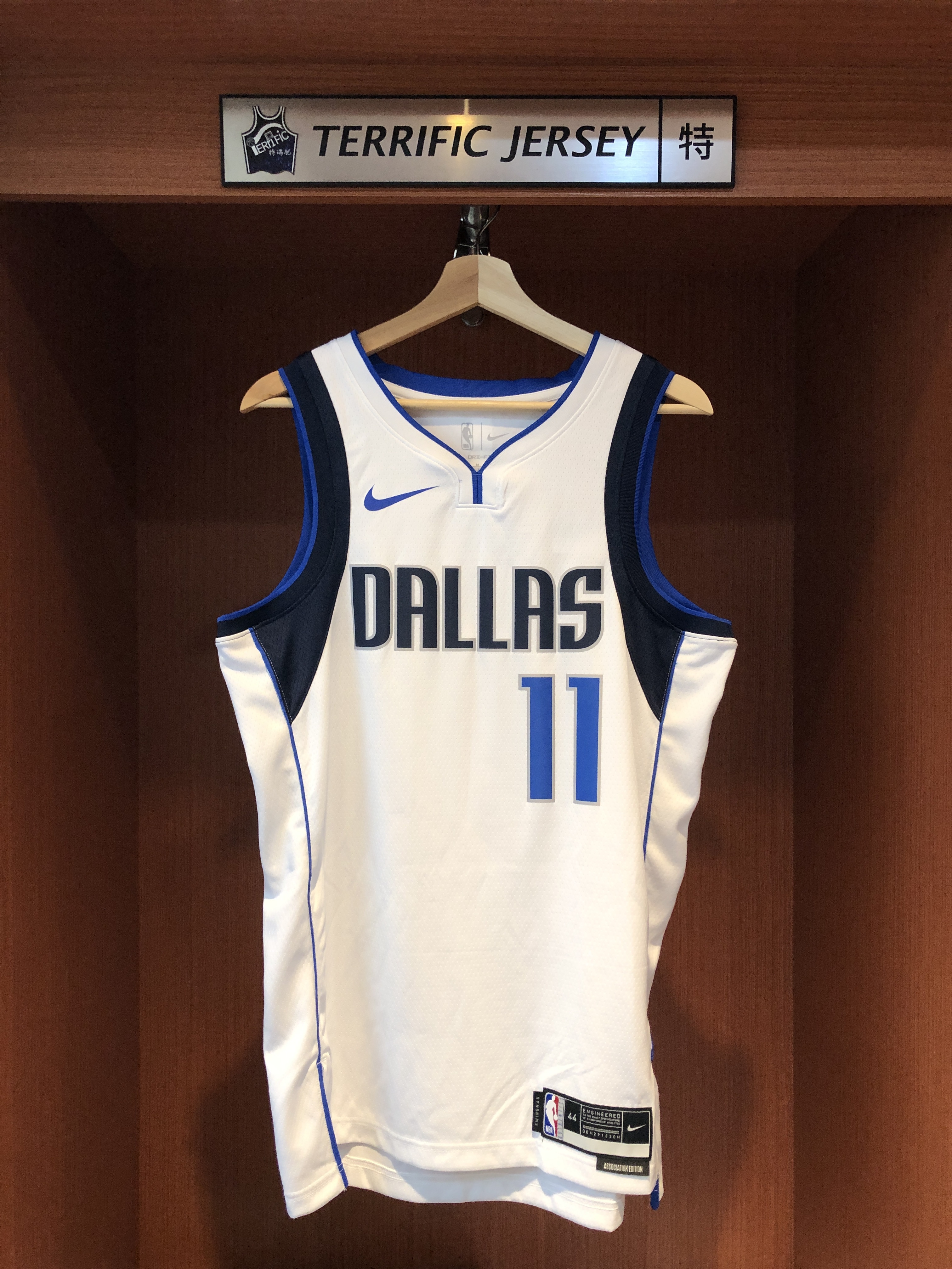 NBA球衣 Kyrie Irving 達拉斯小牛白 Association Nike Swingman 球迷版 熱轉印 全新