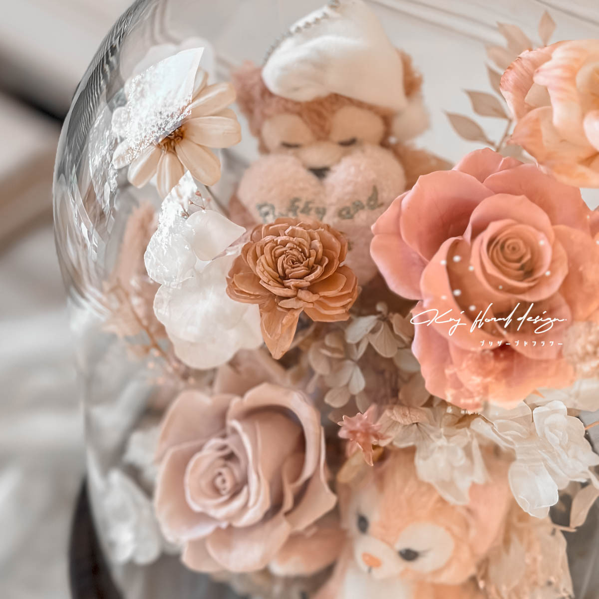 雪莉玫x玲娜貝爾永生花玻璃燈盅 L 號（附正版收藏玩偶）