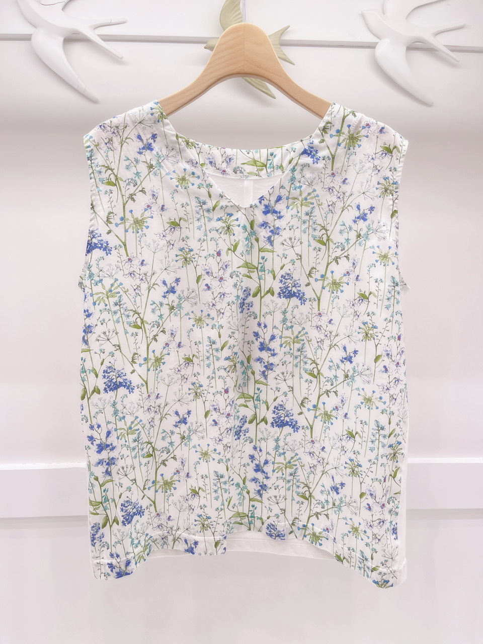 V領袖lace花布上衣