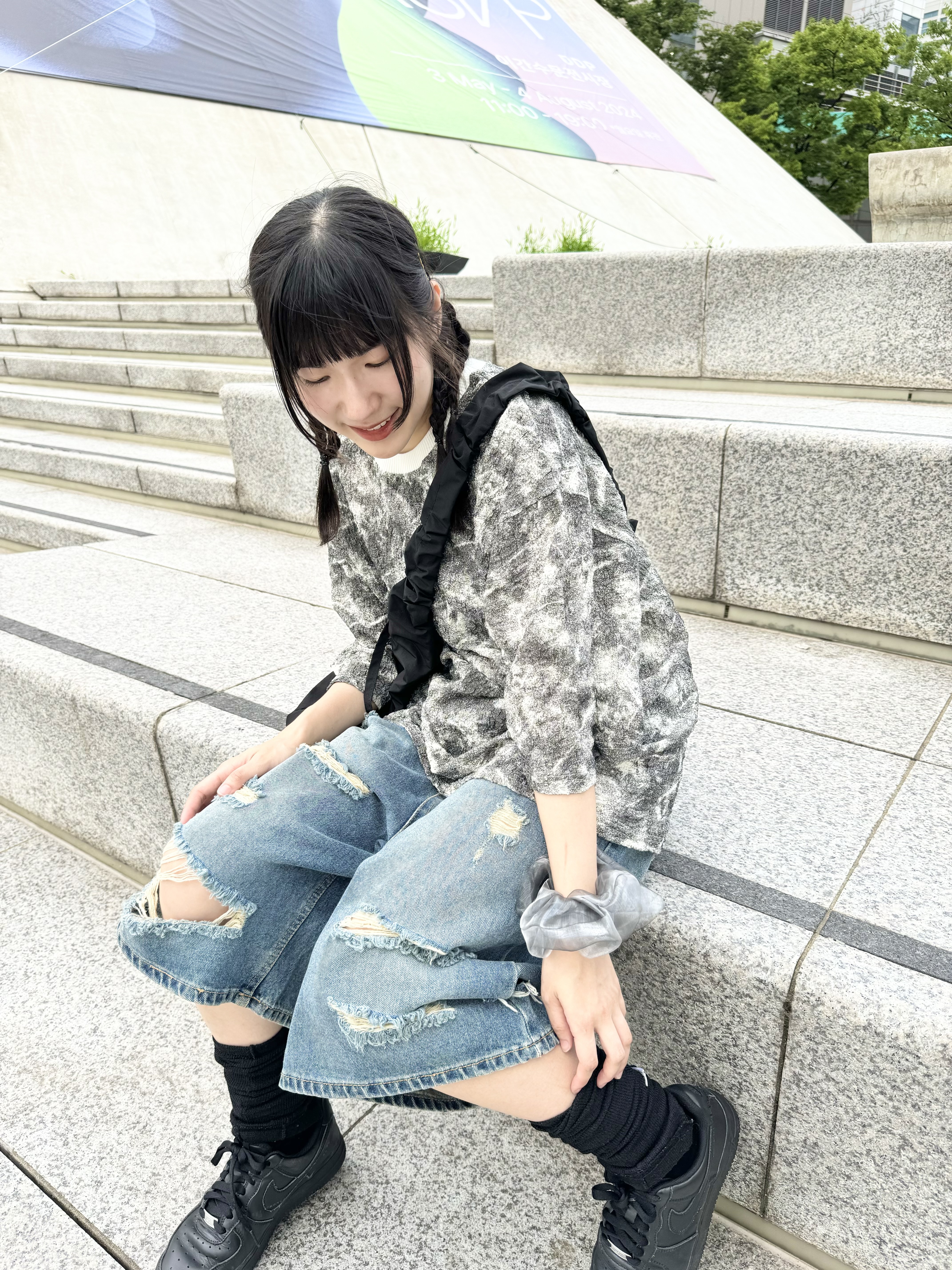 三色入！暈染彩色撞色邊邊TEE