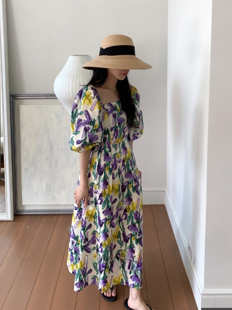 正韓印花泡泡袖方領洋裝