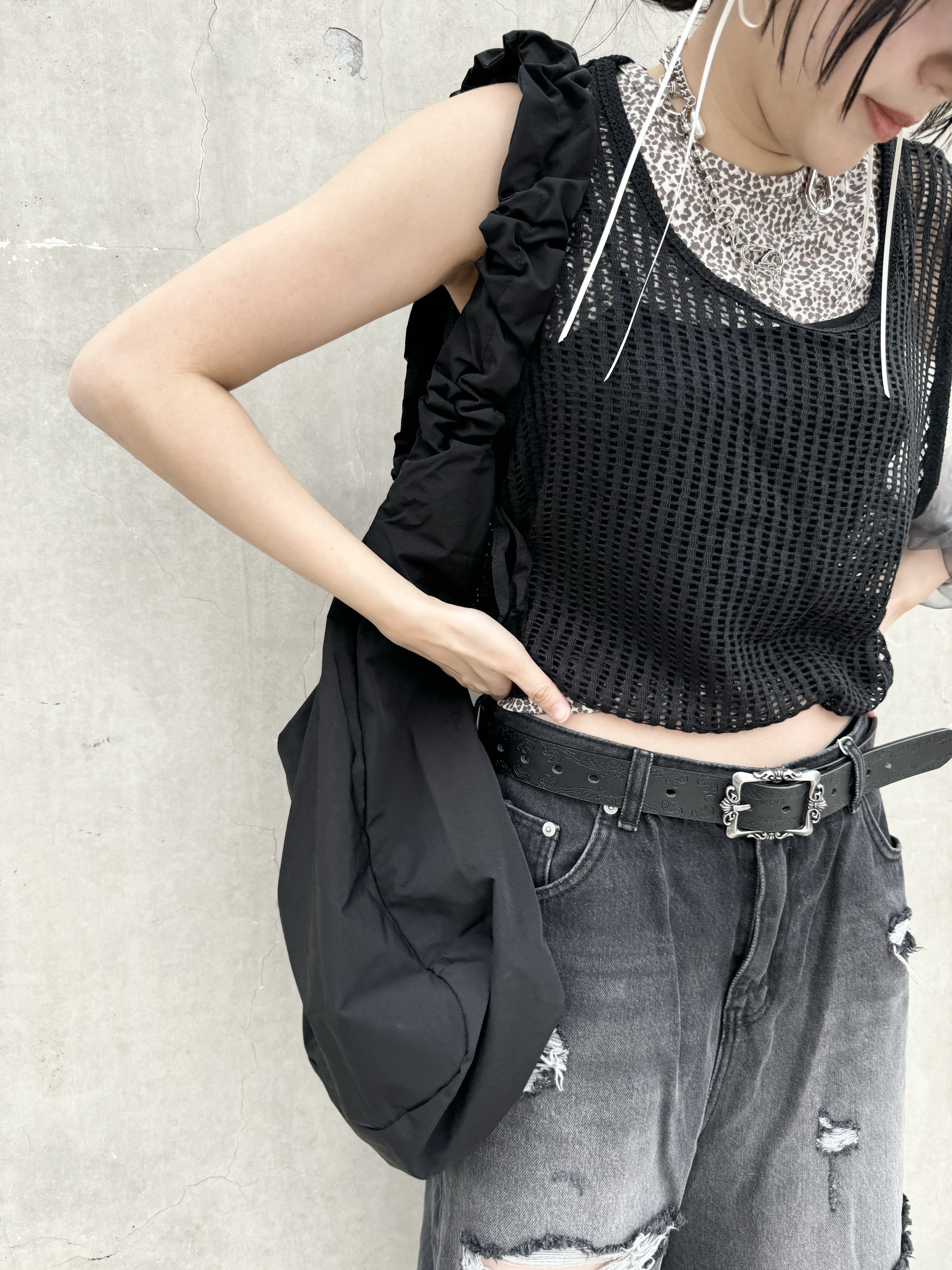 三色入！網網連打底泡泡形短背心