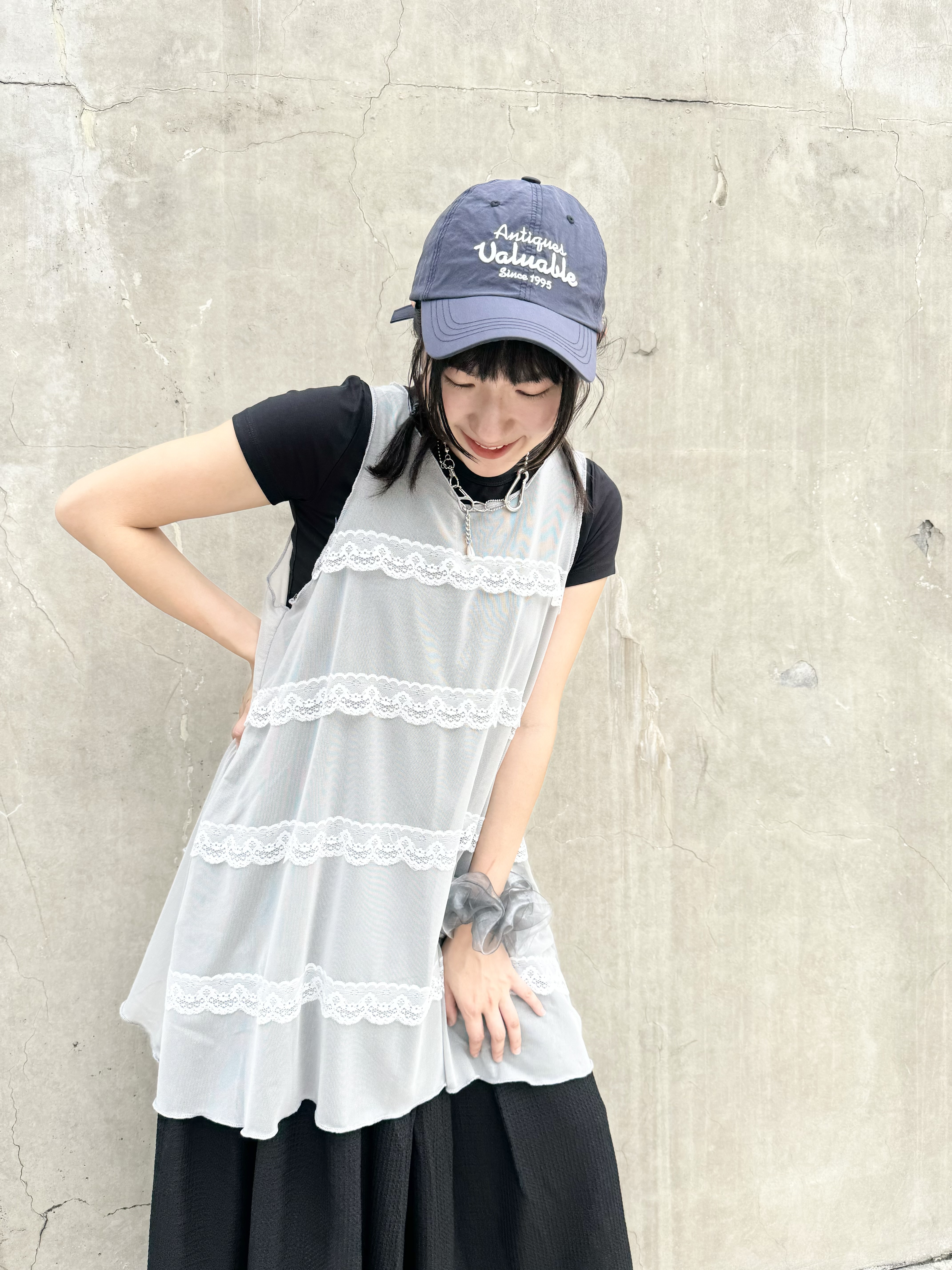 兩色入！層層LACE透紗VEST!