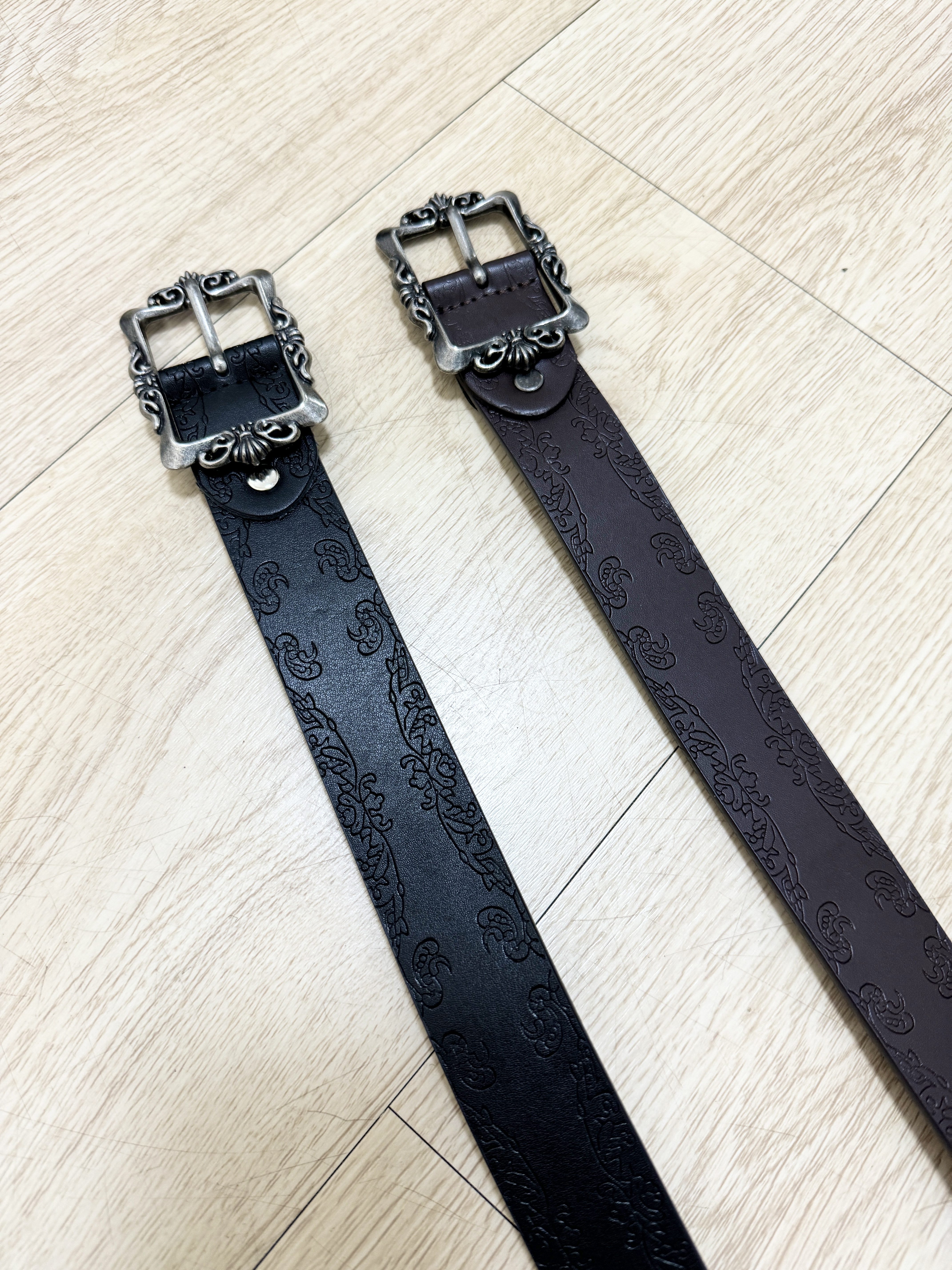 韓國牛皮～ 壓花花紋靚扣BELT!