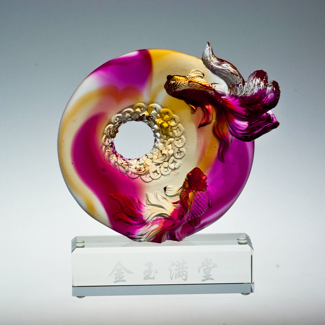 風生水起金玉滿堂琉璃獎牌｜開運擺飾提升財運的藝術珍藏品