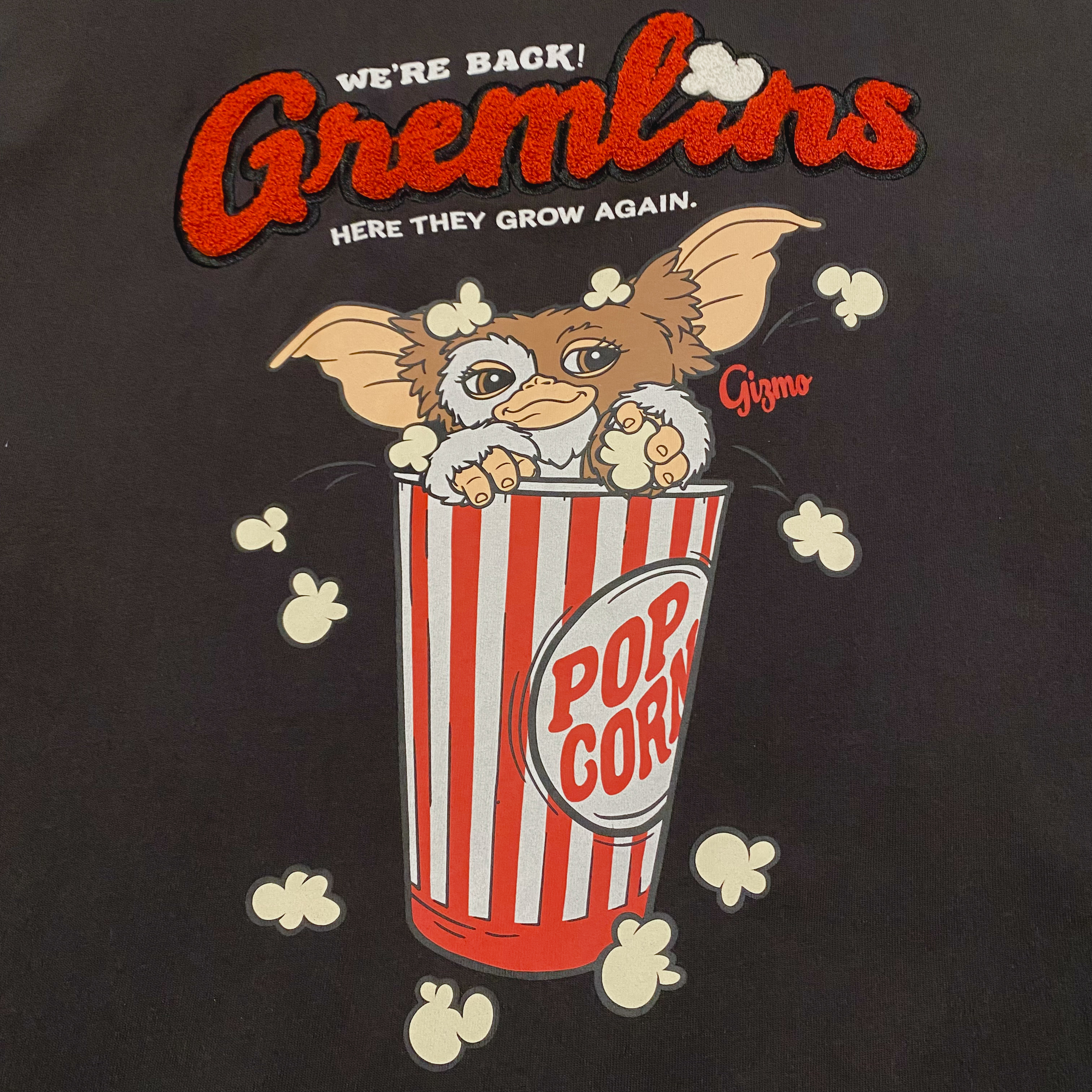 【日貨】絨毛刺繡小精靈爆米花TEE