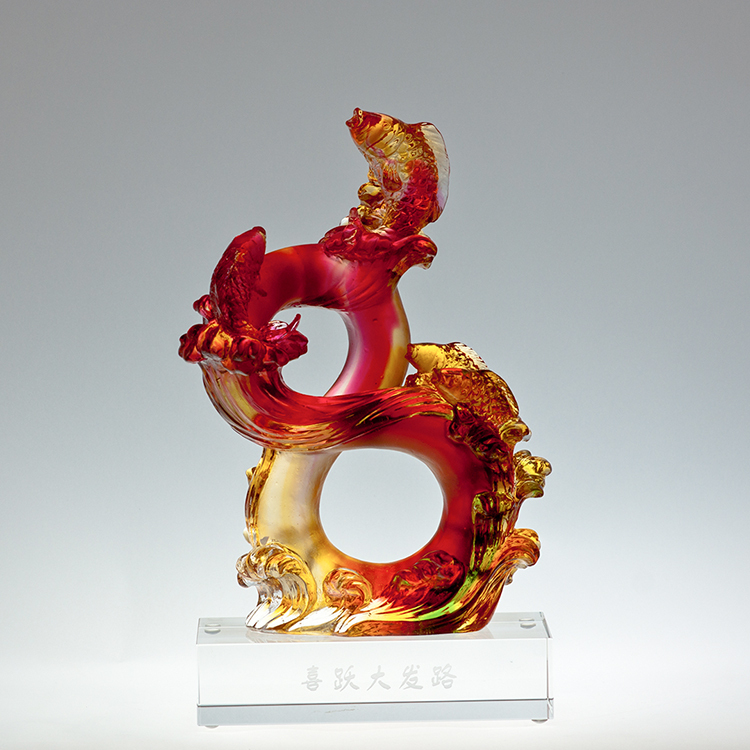 鹿港窯禮品館│琉璃-擺飾/獎牌【風生水起_喜躍大發】│感謝同仁．獎勵部屬．開業開幕、新居落成喬遷之喜賀禮