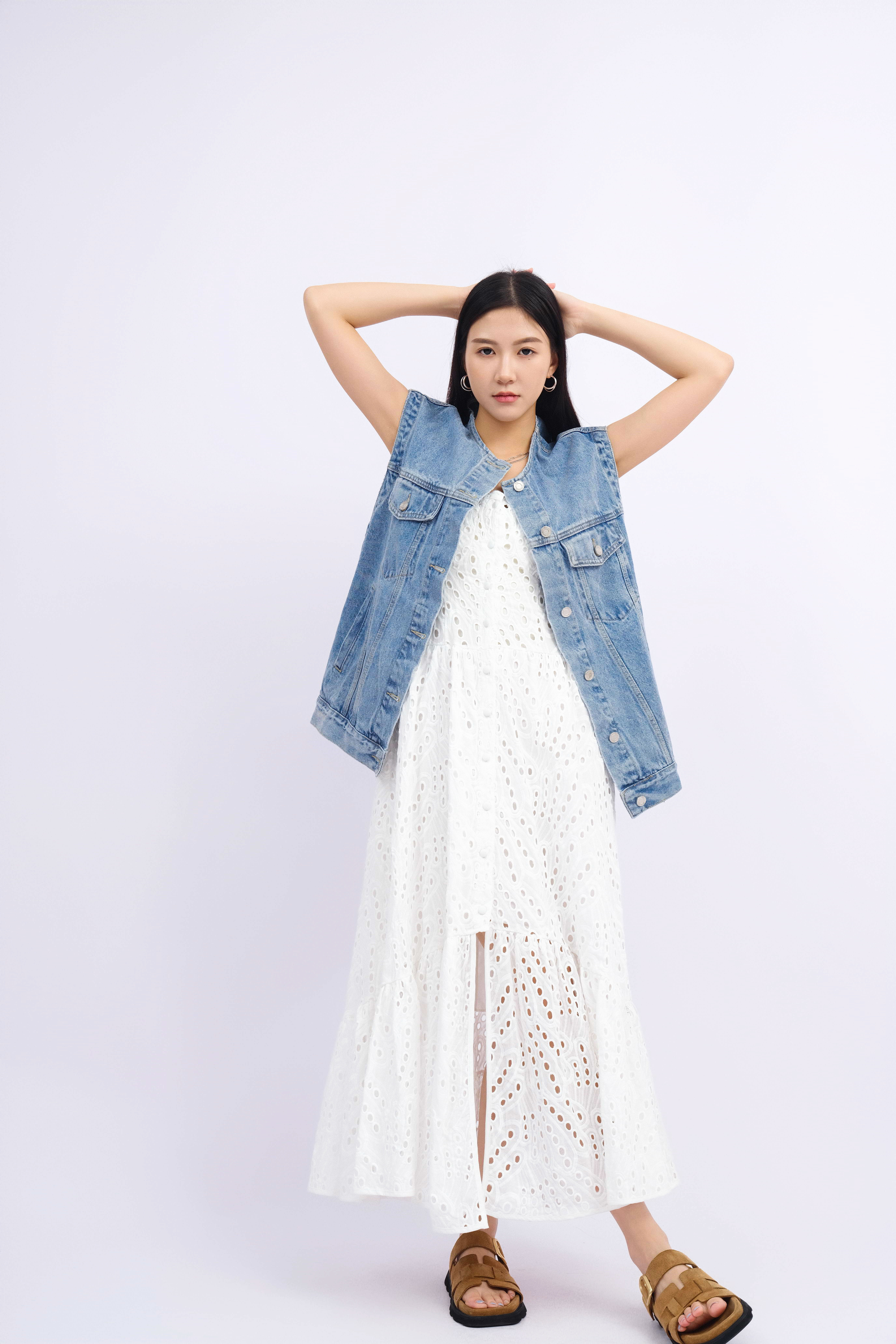 造型 1068（牛仔褸＋連身裙）