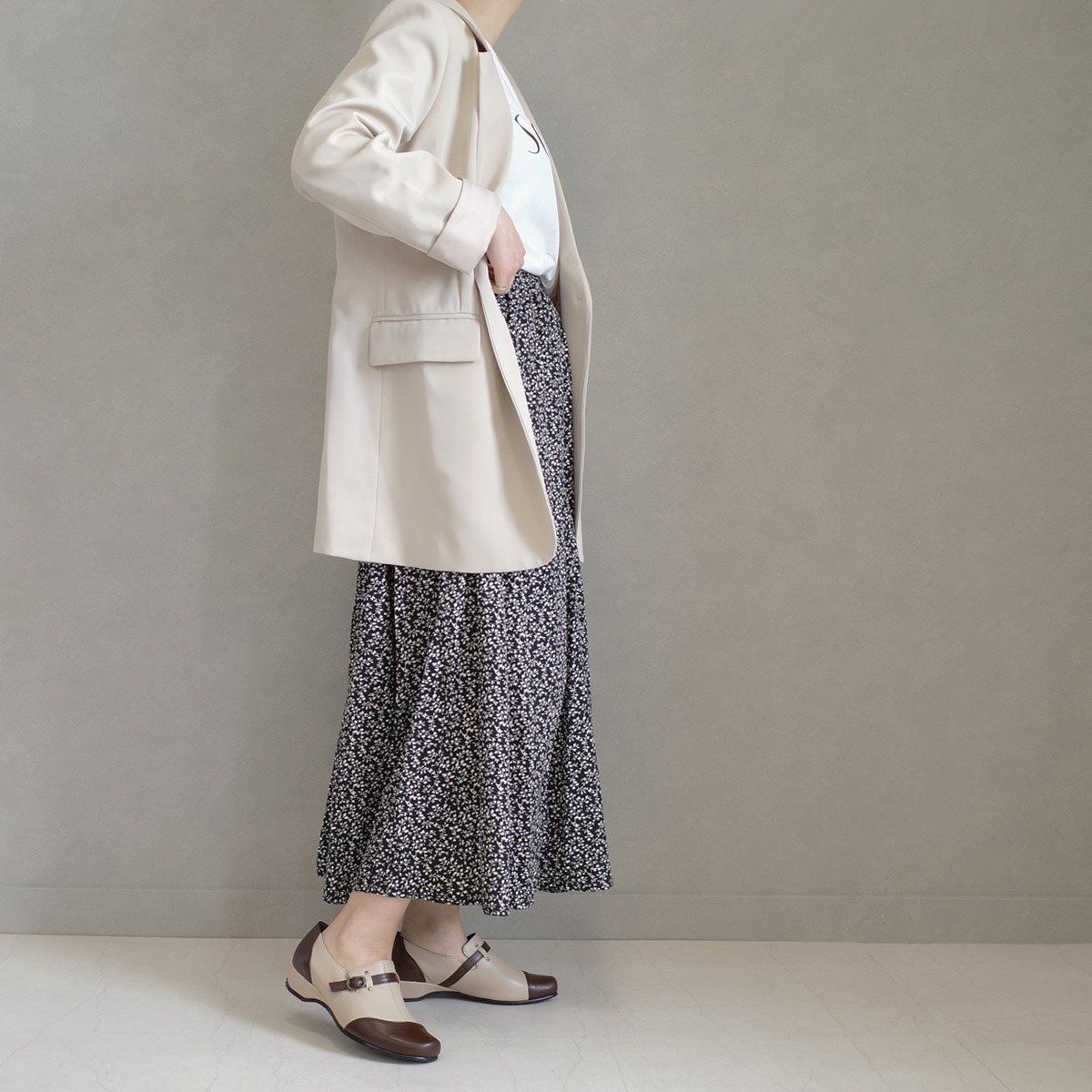 Ms. Jeune 日本真皮女用休閒鞋