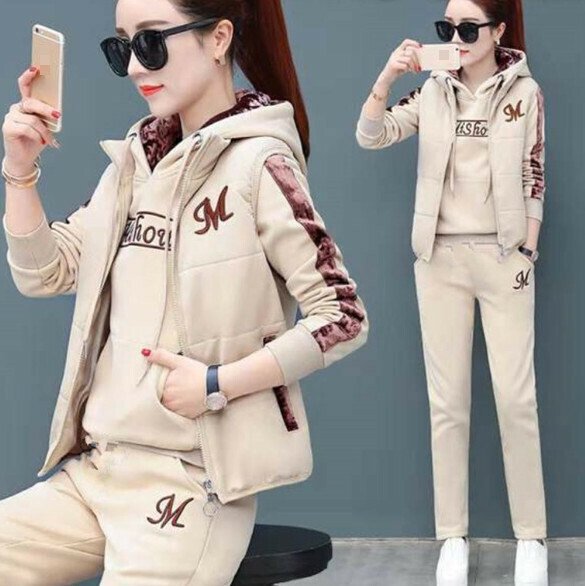 Three-piece pile of plush and thickened sportswear [apricot] (size: M-3XL) (contact customer service to confirm the shipping size after placing an order)]