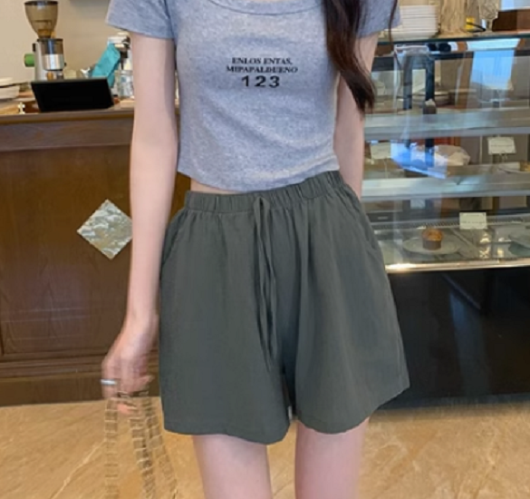 Cotton and linen high-waisted casual shorts (pine green) (size: M-XL) (contact customer service to confirm the shipping size after placing an order)】