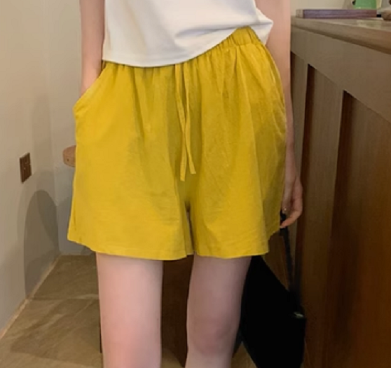 Cotton and linen high-waisted casual shorts (goose yellow) (size: M-XL) (contact customer service to confirm the shipping size after placing an order)】