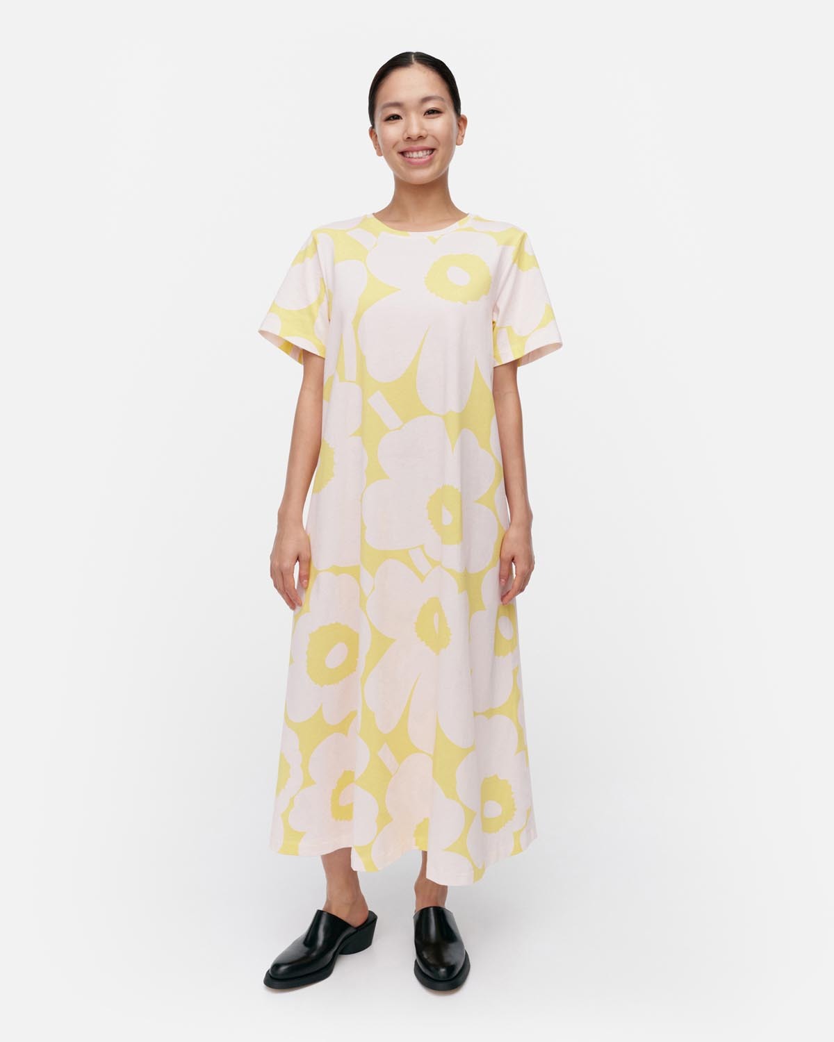 Muunnos Unikko Knitted Dress in Green/Pink