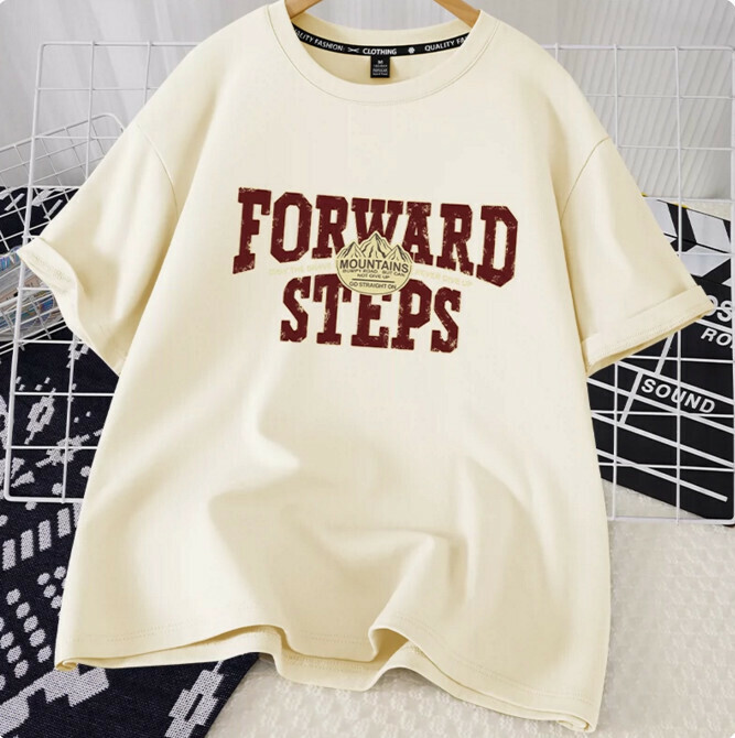 Casual loose short-sleeved T-shirt (beige forward steps S-2XL) (contact customer service to confirm the shipping size after placing an order)】