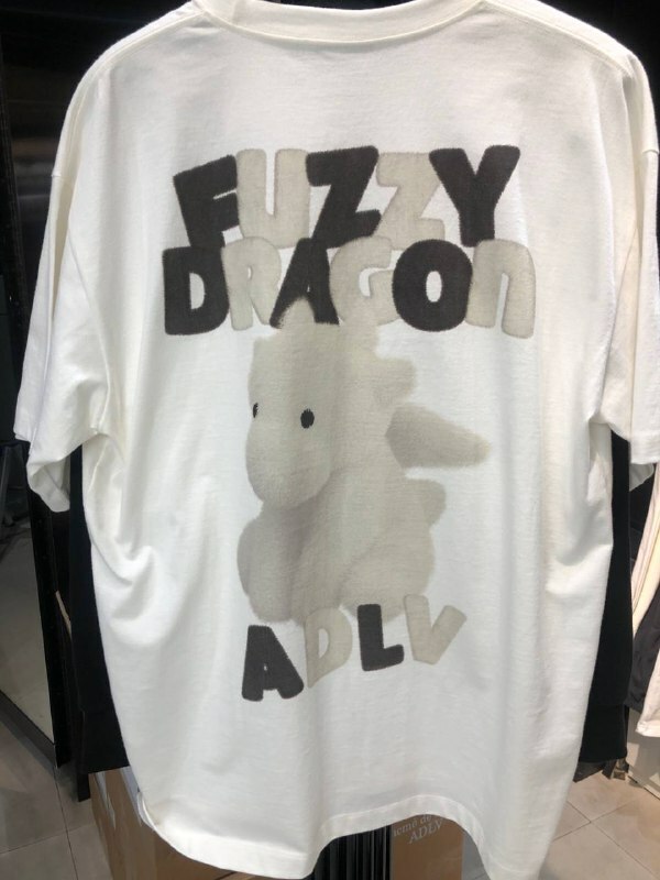 [S] ADLV FUZZY DRAGON SHORT SLEEVE T-SHIRT,CREAM, ADLV24SS-SSAFFD-CRM (SAV309)