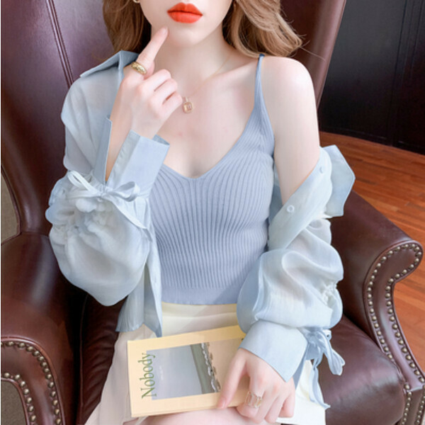 Knitted camisoles (light blue suspenders) (one size)】