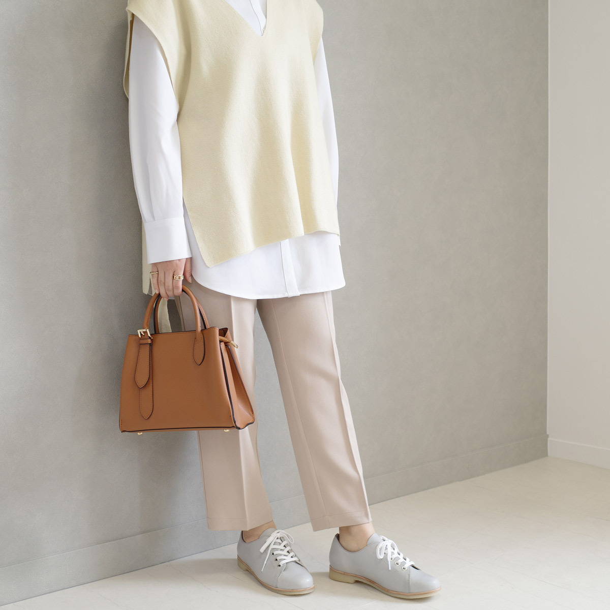 APROF 女用中性風格地球永續綁帶休閒鞋