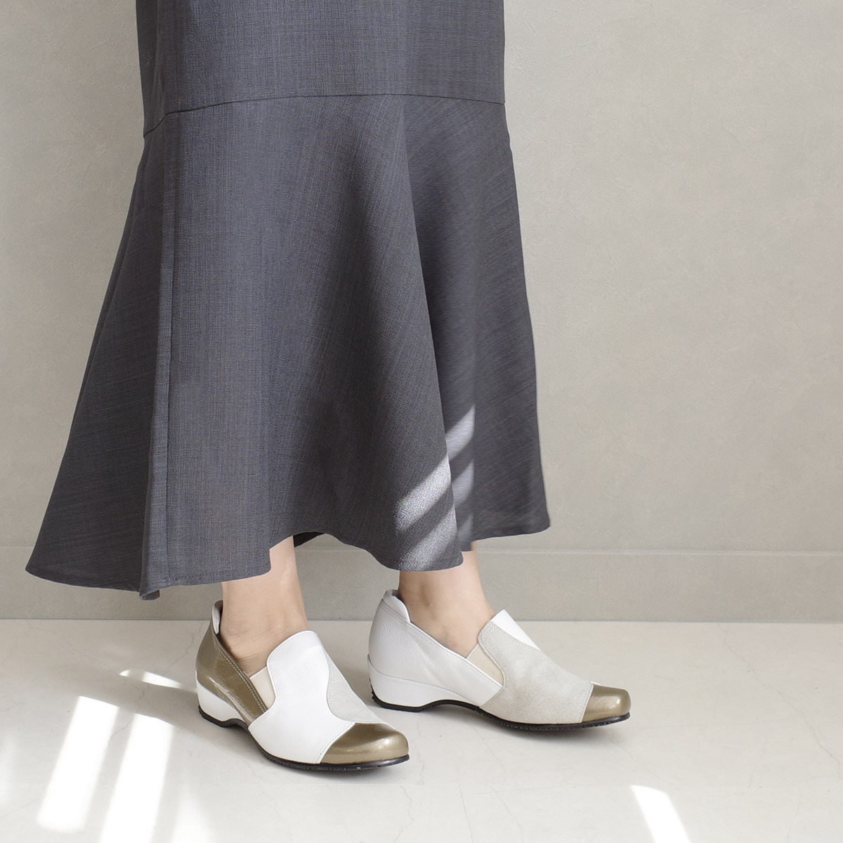 Ms. Jeune 日本製女用真皮優雅好穿脫休閒鞋