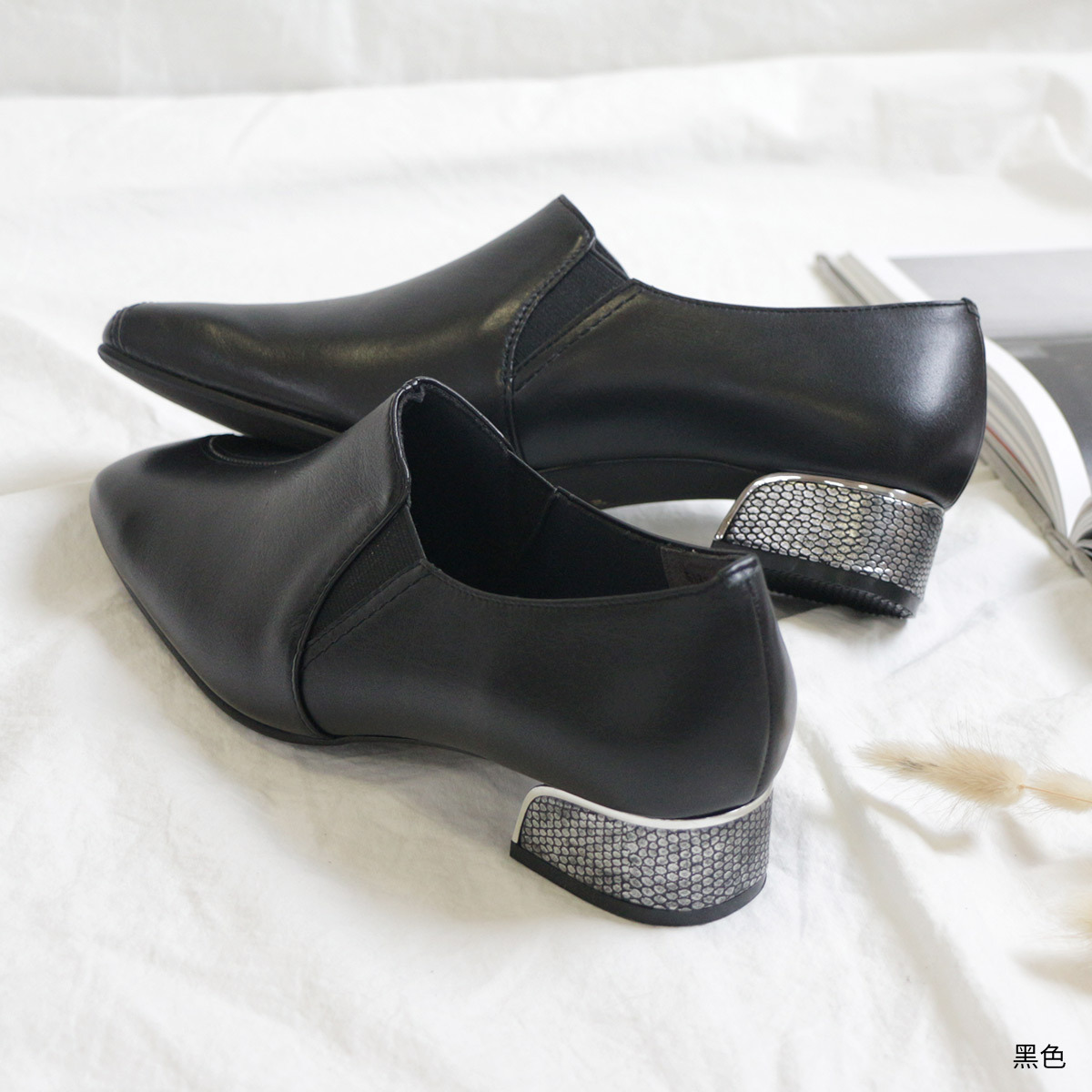 Ms. Jeune 日本女用真皮法式方頭異材質鞋跟短靴